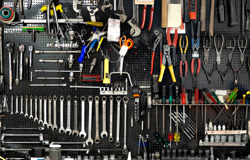 Tools - Hand Tools, Power Tools, Drills, Saws, Grinders, Dubai